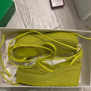 Bottega Veneta kiwi Green Wedge RARE Shoes BRAND NEW